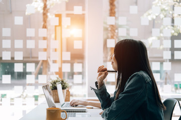 介绍万里长城的历史故事