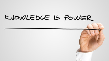 介绍万里长城的历史故事