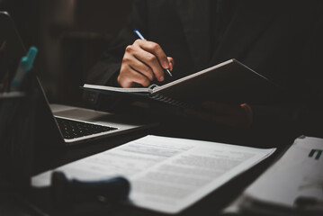 家里养两只猫总是打架要不要分开饲养